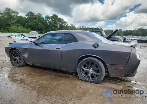 2016 Dodge Challenger R/T z USA, uszkodzony, nr VIN 2C3CDZBT2GH201907